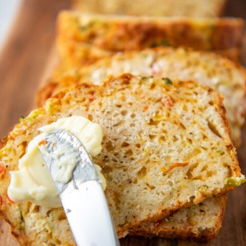 Easy Buttery Beer Bread Recipe | Make Bread Without Yeast!