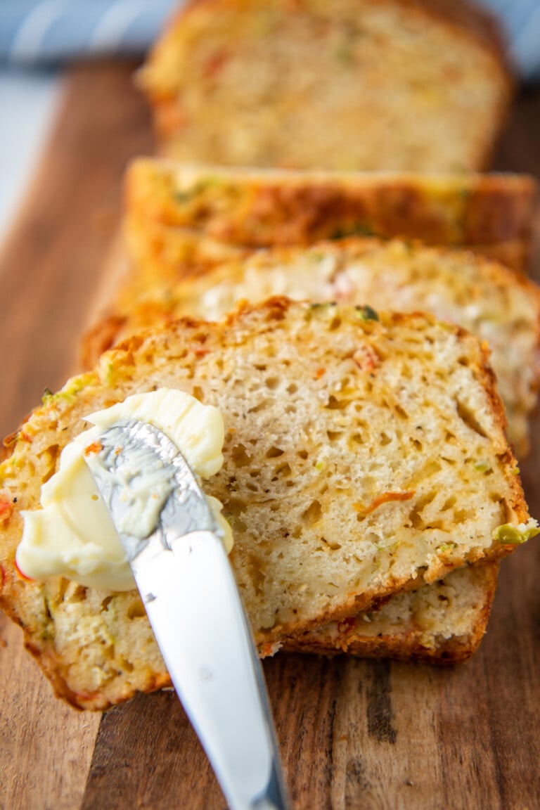 Easy Jalapeño Cheddar Bread Recipe | The Novice Chef