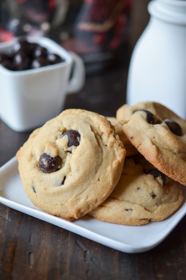 Almond & Dark Chocolate Pomegranate Cookies | The Novice Chef