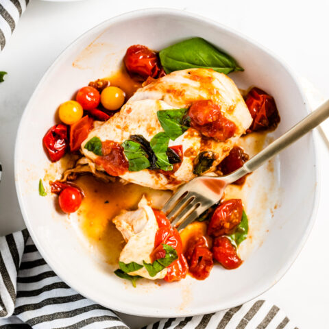 Easy Balsamic Chicken Caprese Recipe | The Novice Chef