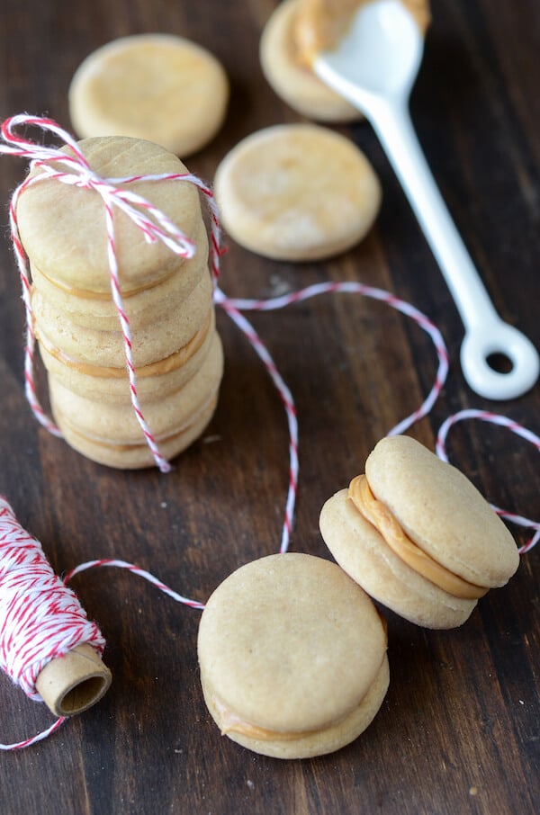 Peanut Butter Sandwiched Dog Treats (recipe via www.thenovicechefblog.com)