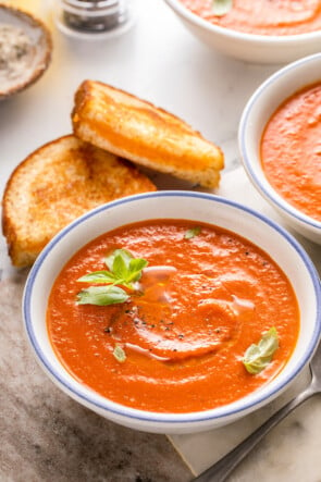 Copycat Panera Tomato Soup Recipe | The Novice Chef