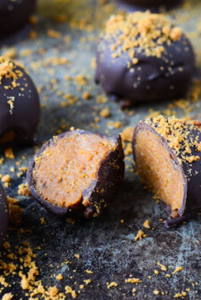 Chocolate Pumpkin Truffles topped with crumbled Biscoff cookies