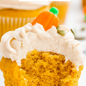 Pumpkin Cupcakes with Cream Cheese Frosting l The Novice Chef