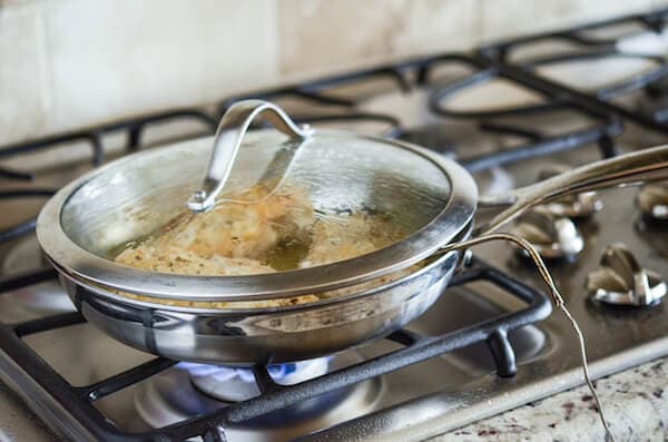 Ricetta facile del pollo tagliato