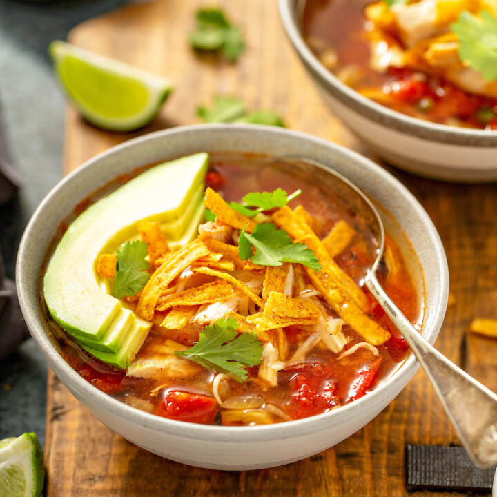 Slow Cooker Chicken Tortilla Soup