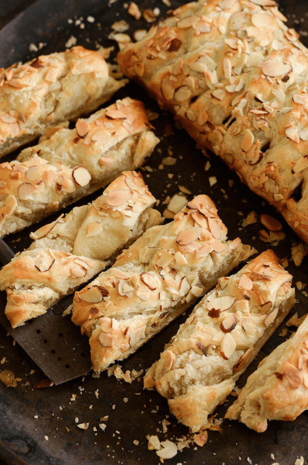 Sweet Almond Pastry: best served warm for breakfast! Perfect #Brunch food!