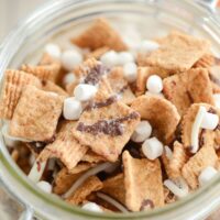 A Jar of S'mores Snack Mix