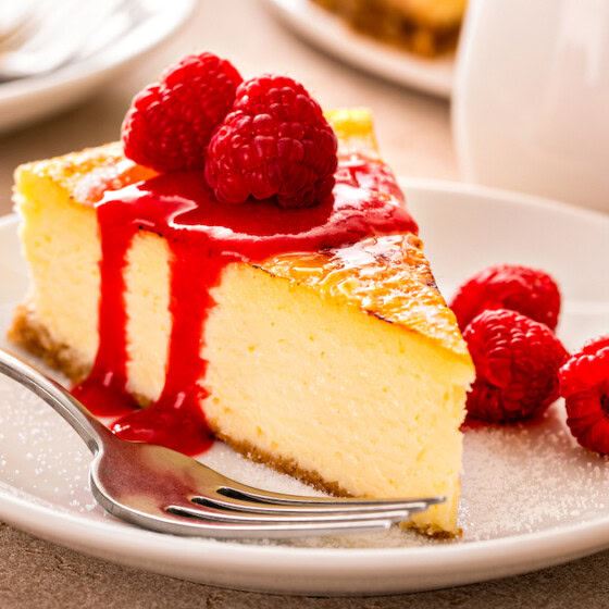Landscape photo of creme brulee cheesecake.