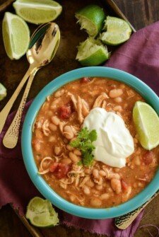 This amazing Taco Ranch Chicken Chili is made with just 5 ingredients in a slow cooker or insta pot! Perfect weeknight dinner!