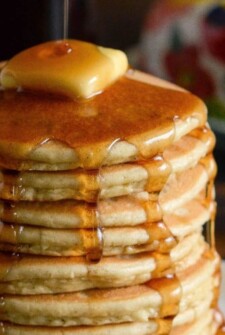Low Carb Pancakes: these gluten free, low carb pancakes, made with almond flour, are a delicious family approved breakfast when topped with butter and syrup!