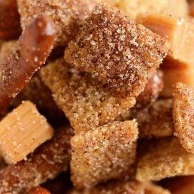 Churro Chex Mix: is absolutely addicting with it’s sweet cinnamon sugar coated chex mix, salted pretzels and caramel bites all mixed together in one bite!