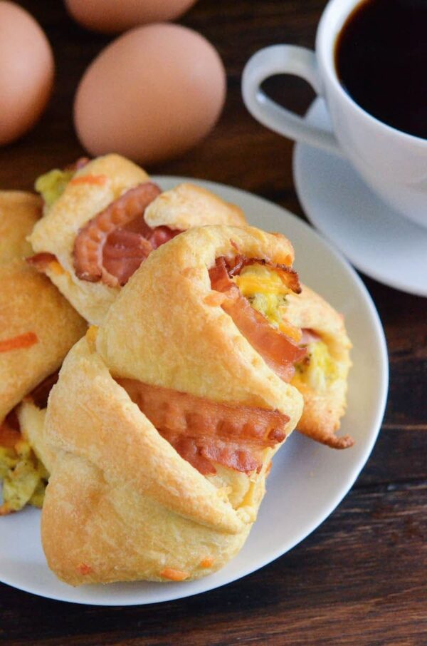 Bacon, Egg & Cheese Rollups | The Novice Chef