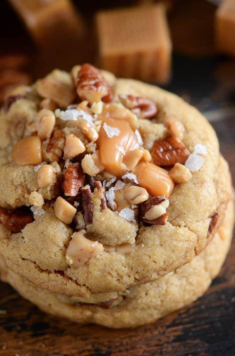 Salted Caramel Crunch Cookies | The Novice Chef