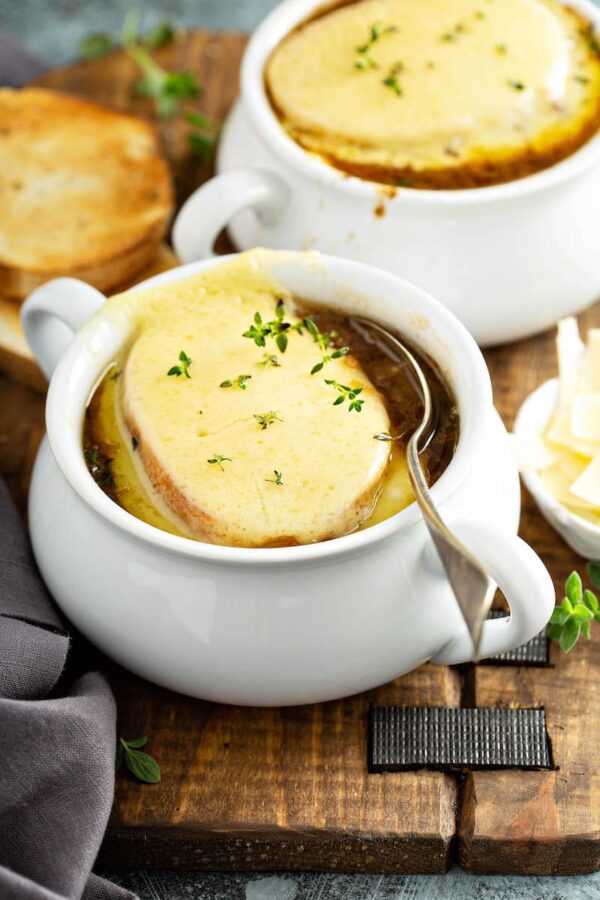 Cozy Crockpot French Onion Soup Recipe The Novice Chef