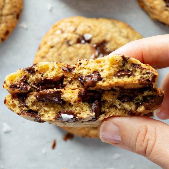 These chocolate chunk cookies are filled with big pieces of chocolate and are crispy on the outside and soft on the inside.