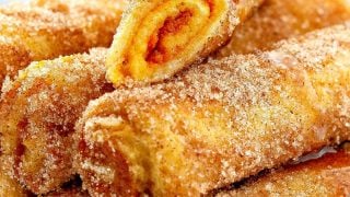 Pumpkin French Toast Roll-Ups