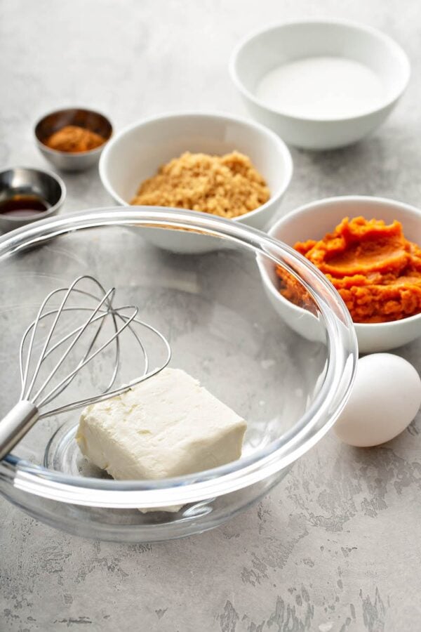 Ingredients for Pumpkin Pie Bombs in bowls.