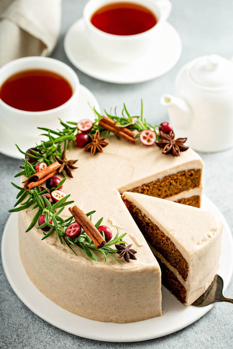 Gingerbread Cake with Cinnamon Cream Cheese Frosting