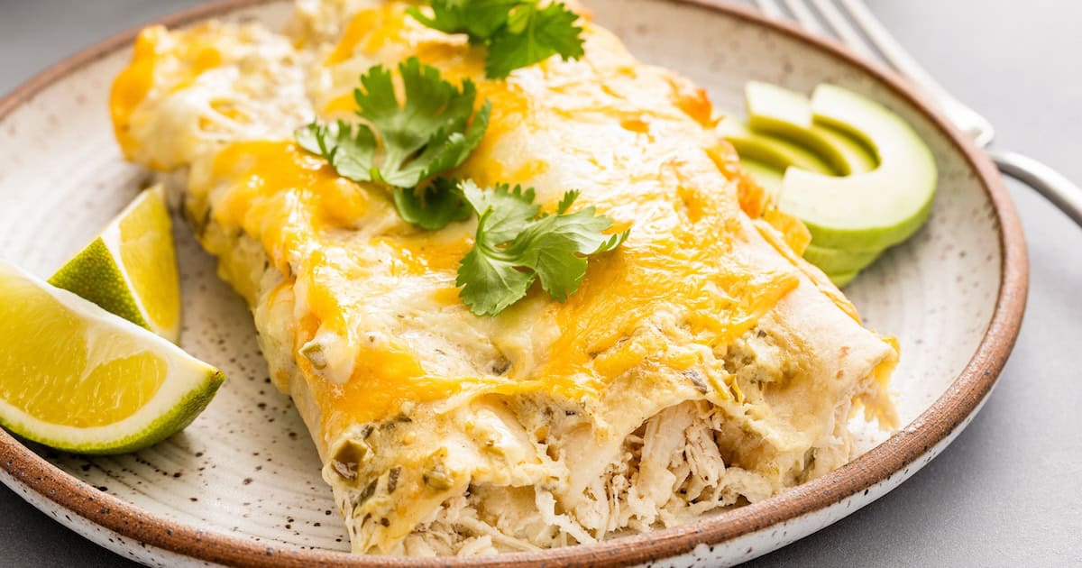 Best Sour Cream Chicken Enchiladas Recipe | The Novice Chef