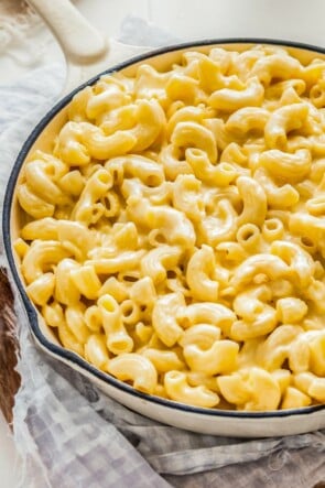 Easy Homemade Mac and Cheese Recipe in Under 20 Minutes!