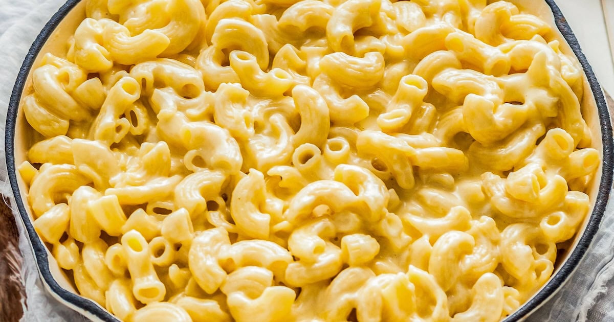 Landscape photo of creamy macaroni and cheese.