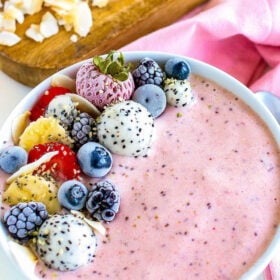 Ready to eat smoothie bowl.