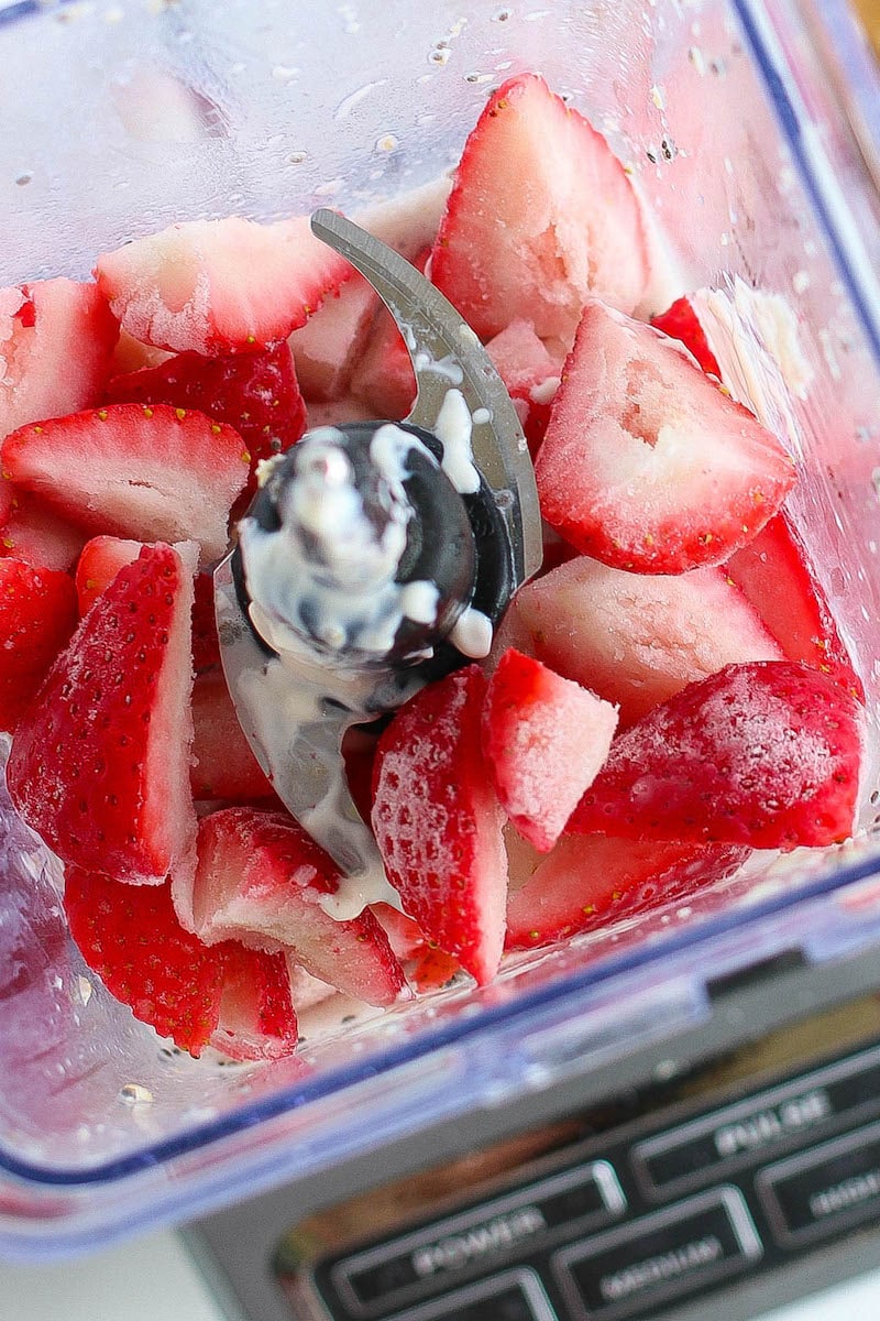 Strawberry Smoothie Bowl Recipe How to Make a Smoothie Bowl