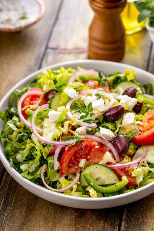 Easy Greek Salad Recipe | The Novice Chef