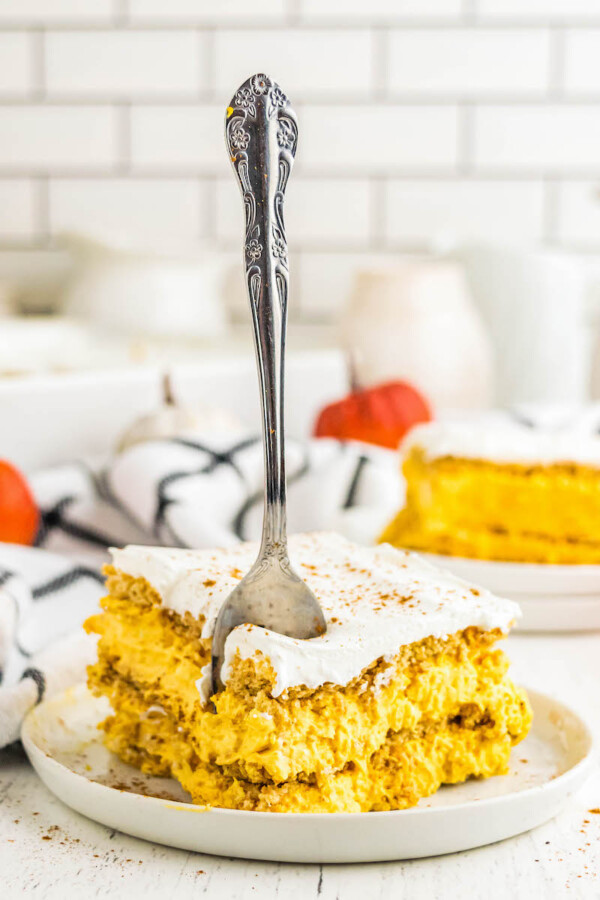 Pumpkin Icebox Cake Recipe A No Bake Graham Cracker Icebox Cake