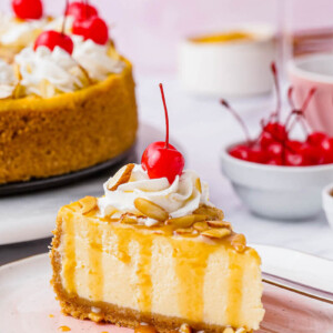 Almond Amaretto Cheesecake Recipe | The Novice Chef