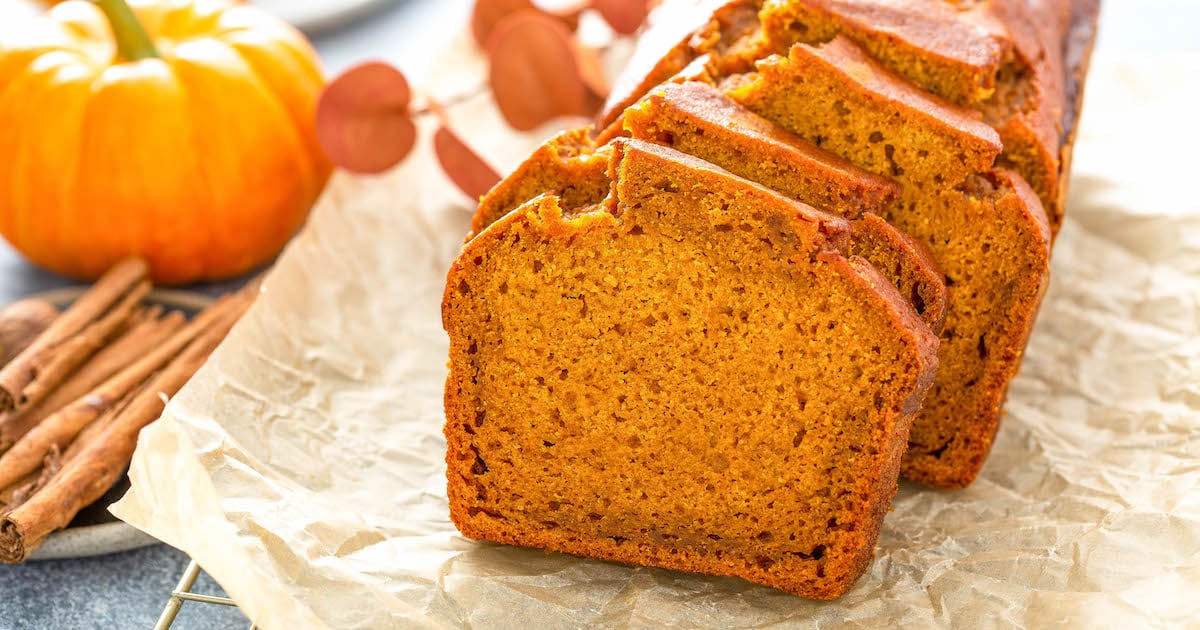 Best Pumpkin Bread Recipe | The Novice Chef