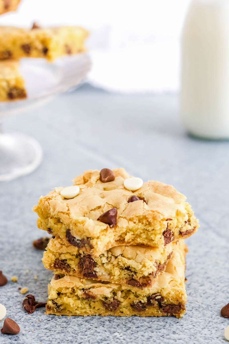 Stack of chocolate chip cookie bars.