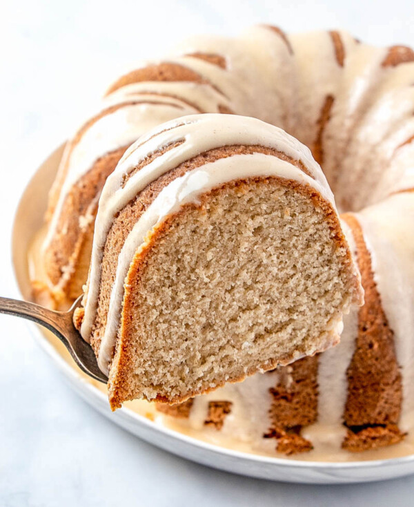 Spiced Eggnog Pound Cake Recipe The Novice Chef