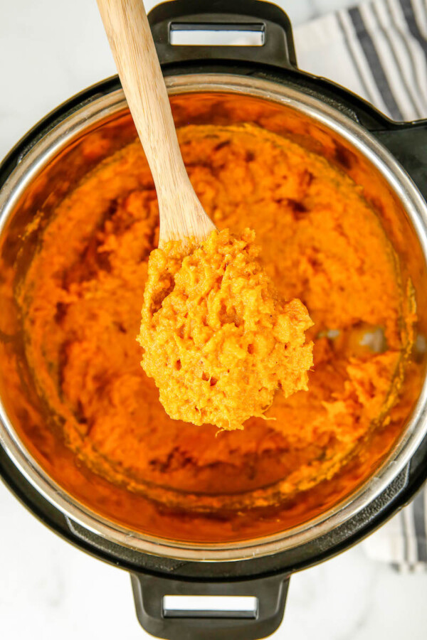 Maple mashed sweet potatoes in the instant pot.