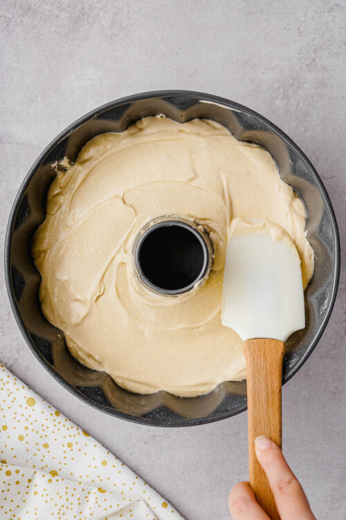 RumChata Pound Cake with Warm Rumchata Sauce The Novice Chef
