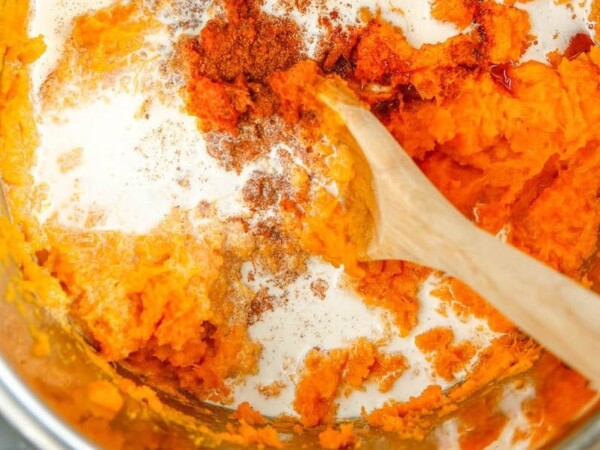 Mashed sweet potatoes with cream in an Instant Pot