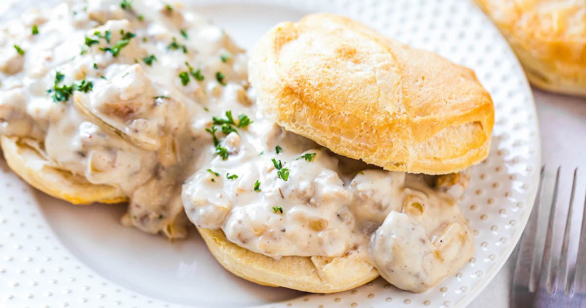 Homemade Sausage Gravy Recipe | Perfect with Buttermilk Biscuits!