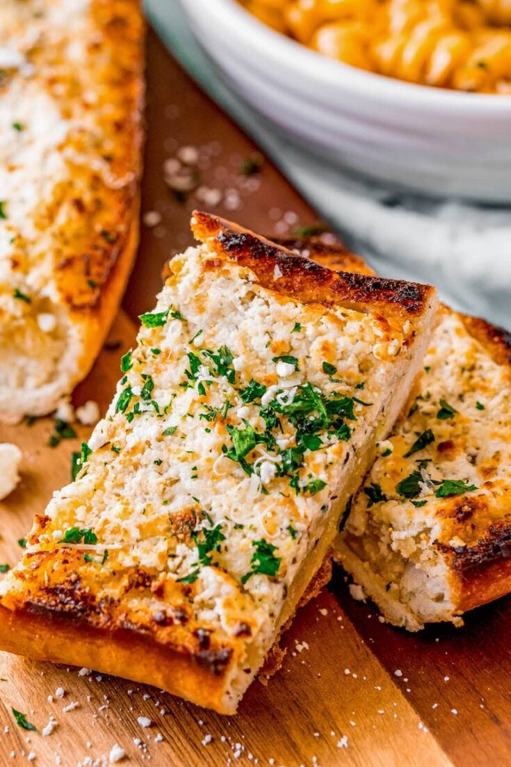 Easy Goat Cheese Garlic Bread Recipe The Novice Chef