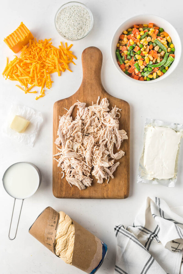 Ingredients for ranch biscuit chicken pot pies.