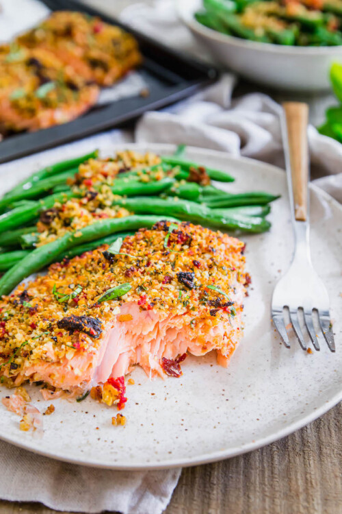 Sun-Dried Tomato Parmesan Crusted Salmon | Healthy Baked Salmon
