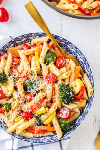 Pasta Primavera Recipe (Easy &amp; Delicious!) | The Novice Chef