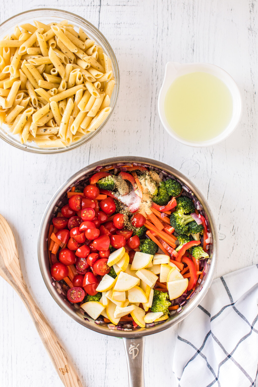 Pasta Primavera Recipe (Easy & Delicious!) | The Novice Chef