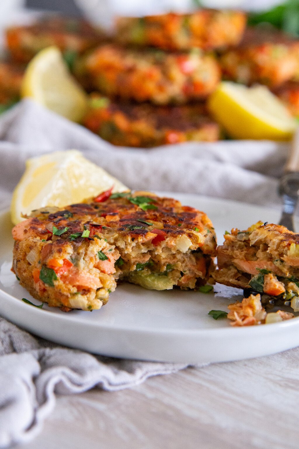 Easy Fried Salmon Patties Recipe The Novice Chef