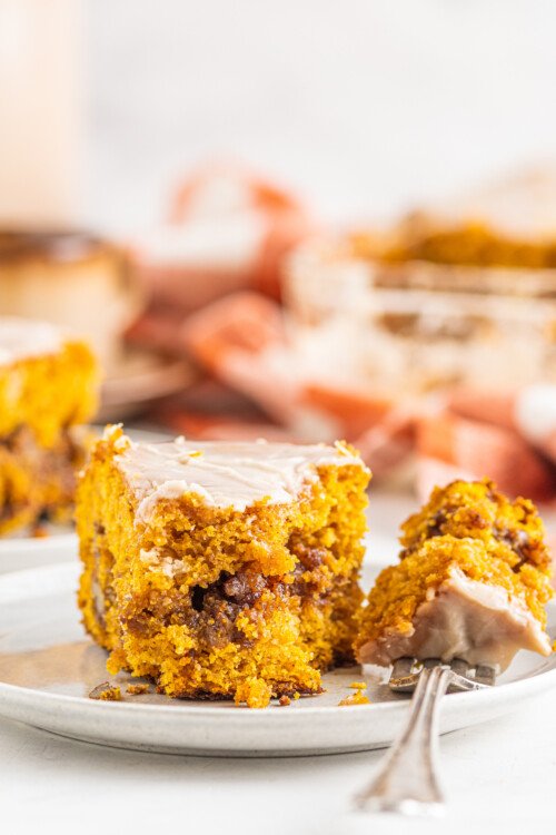 Pumpkin Honeybun Cake Recipe The Novice Chef   Pumpkin Honey Bun Cake 13 500x750 