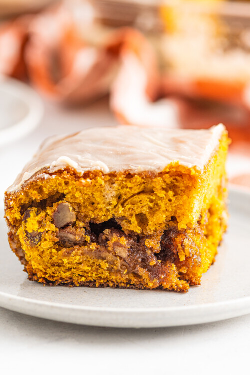 Pumpkin Honeybun Cake Recipe The Novice Chef   Pumpkin Honey Bun Cake 15 500x750 