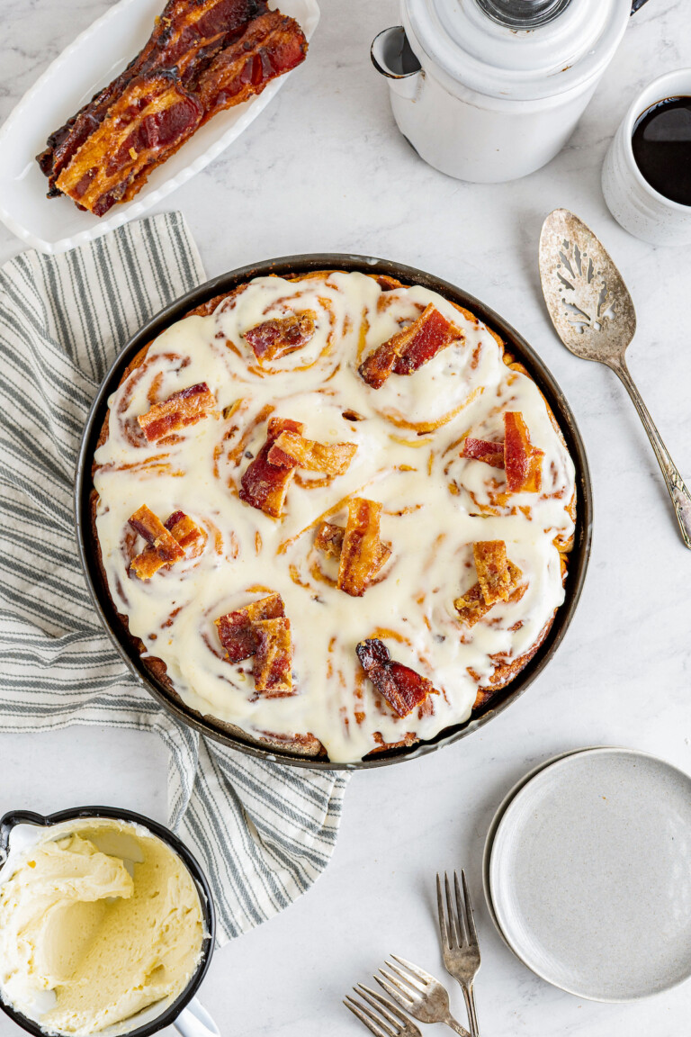 Candied Bacon Cinnamon Rolls The Novice Chef