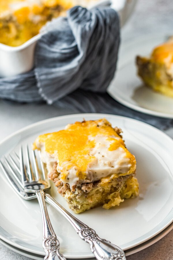 Cheesy Biscuits and Gravy Casserole The Novice Chef