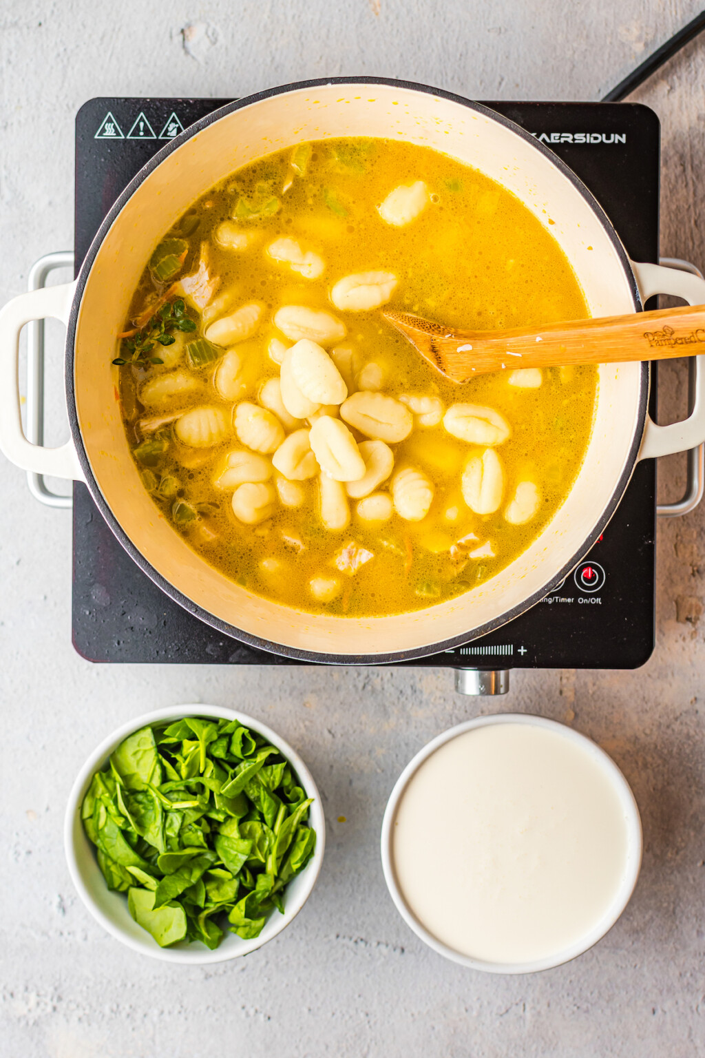 Olive Garden Chicken Gnocchi Soup (Copycat Recipe) The Novice Chef