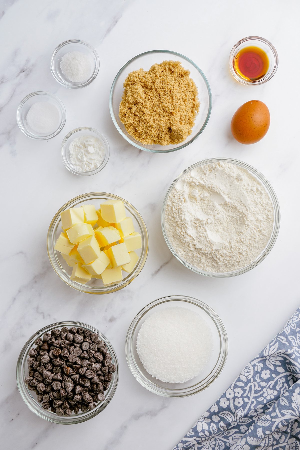 Ingredients for chocolate chip cookie cake.